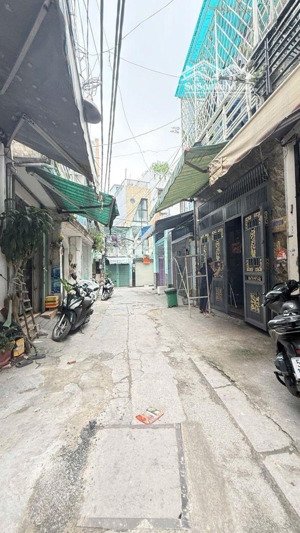 bán nhà hẻm xe hơi 3pn, 4wc, 38m2,nhỉnh 5 tỷ tại ni sư huỳnh liên, p10, tân bình, hcm