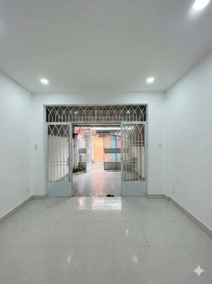 phan huy ích, 4x19m, hẻm ô tô thông, nhiều công năng, giá 6,7 tỷ