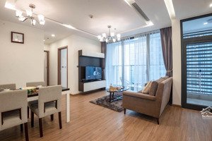 chính chủ bán căn hộ 75m2, 2n2vs, vinhomes metropolis - liễu giai. view thoáng đẹp. giá 17 tỷ