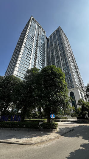 bán căn hộ chung cư toà mhd trung văn, lô góc 136m, 3 pn, tầng cao. giá thoả thuận