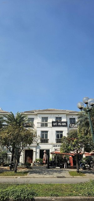 cho thuê nhà mặt phố duy tân, cầu giấy diện tích 700m2 x 4 tầng mặt tiền 15m alo 