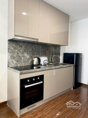 chính chủ nhượng căn studio toà masteri m2 - tầng cao view nội khu