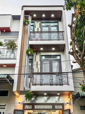 bán nhà hàn hải nguyên p. 8 q. 11. dt 83 m2, có hđ thuê 26 triệu, sổ sạch chính chủ