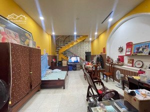 nhà 1 sẹc phan văn trị - ngay cạnh cityland - hẻm ô tô - dòng tiền ~300t.r/năm - cực hiếm bán