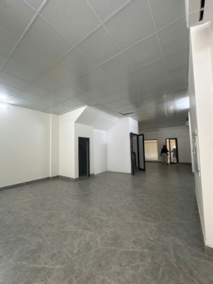 cho thuê shophouse khu đô thị hạ đình - ngõ 214 nguyễn xiển, 93 m2 x 5 tầng hoàn thiện mới