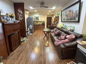 cần bán căn hộ tòa vina, 85m - 3 ngủ- 2wc giá 7x tỷ.