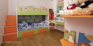 bán gấp căn 2pn loại diện tích 62m2 ; có nội thất cơ bản. lh xem nhà : có zalo ạ)