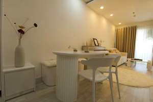 chủ nhà chuyển định cư cần bán 3pn tại chcc valeo.liên hệ em: call/zalo