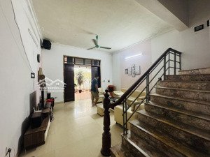 nhà đẹp liên mạc - ô tô vào nhà - nở hậu - 10.9 tỷ