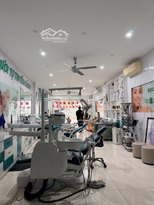 chủ mót bán nhà mặt phố vỉa hè rộng kinh doanh đỉnh hơn 20 tỷ