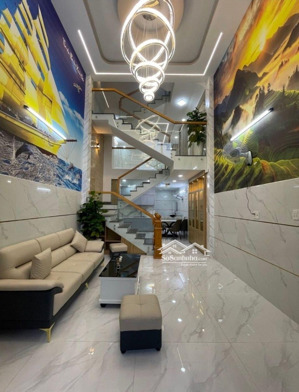 nhà mới đẹp 5 tầng gần chợ bình long giáp nguyễn sơn tân phú nhỉnh nhẹ 6 tỷ