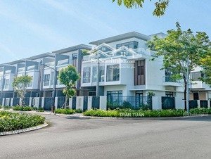 biệt thự phố vườn q2 vào ở ngay. mt đường 20m, 3,5 tấm bán gấp
