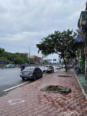 bán nhà mặt phố ngọc hồi, vị trí đẹp kd sầm uất, vỉa hè rộng thoáng, 46m, 4 tầng, mt 4m, giá hợp lý
