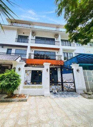 chính chủ cho thuê nhà vườn khu d geleximco hoàn thiện đẹp giá thương lượng