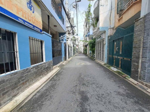 khu vip phú nhuận phan đình phùng
nhà 2 tầng mới đẹp ở ngay
chỉ 7.9 tỷ (tl)