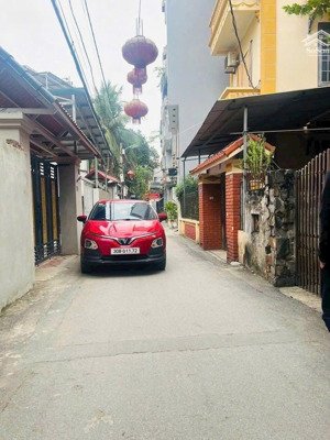 ngôi nhà 5 tầng dân xây trung tâm phố bồ đề, hồng tiến long biên - gara ô tô, giá đầu tư tốt