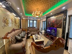 NHÀ PHÂN LÔ- Ở NGAY- DT 55M- 7 TẦNG- THANG MÁY- THÔNG SÀN- GARA Ô TÔ- PHỐ TRẦN KIM XUYẾN.