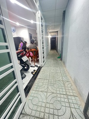 cho thuê phòng trọ gác suốt hẻm 568/ lê trọng tấn, p.tây thạnh giá 2,3 tr/tháng 1 pn lớn, 1wc