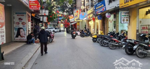 bán nhà phân lô, ô tô tránh nghĩa đô, cầu giấy 54m2 5 tầng chào 17.5 tỷ