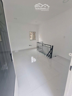 xuất cảnh bán gấp nhà mới trần hưng đạo - 35m2 - 6 tỷ - vùng lõi trung tâm