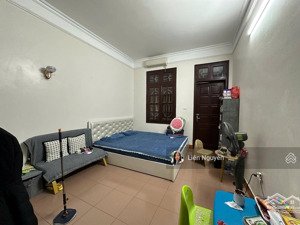 bán nhà phân lô nguyên hồng, 56m2, 4 tầng, mặt tiền 4m, 24.8 tỷ, ô tô tránh, vỉa hè