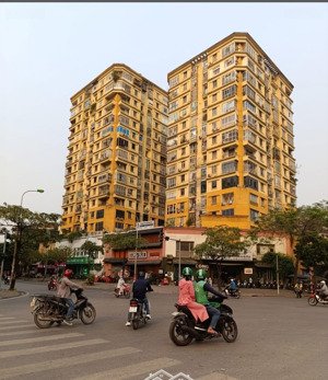 cho thuê chcc 4f 102 vũ phạm hàm. dt 53m2-1 ngủ