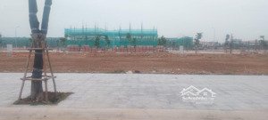 căn xẻ khe 95m2 giá gốc cđt 45.5tr/m2 lh việt yên riverside