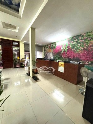 bán biệt thự 147m2, xây 5 tầng ở làng việt kiều châu âu, giá 31.5 tỷ; lh phú trần 