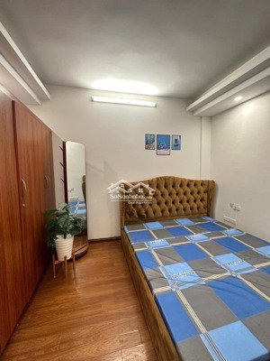 cho thuê căn hộ tt q. ba đình 45m2 full nội thất mới, thang máy ô tô đỗ cửa, dân trí cao, giá dv rẻ