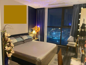 bán căn 2n2wc diện tích rộng r101 full đồ đẹp, view thành phố thoáng liên hệ ngay 