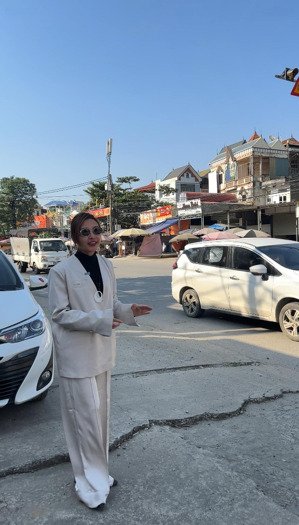 chính chủ bán gấp đất trục chính đường 2 oto tránh nhau. trung tâm khu cnc, y tế, trường học