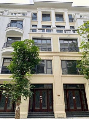 bán liền kề xẻ khe san hô vin 2 sh22-35, 72m² giá 10,738 tỷ - gần công viên