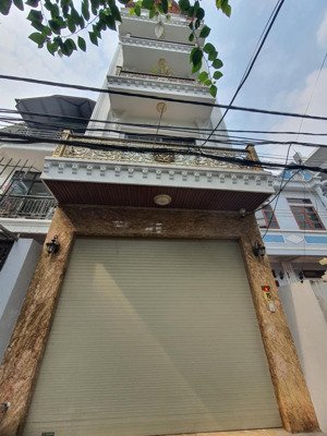 siêu rẻ!nhà đẹp phố ngọc thụy,gara oto,thang máy,full nội thất,dt90m2-5 tầng,giá 22 tỷ.