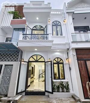 Nhà trệt lầu 4 phòng ngủ - Nằm kế công viên Yết Kiêu và chợ An Hòa