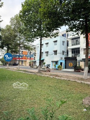 bán nền đất 90m2 khu dân cư an sương, sổ đỏ, đường 10m, vị trí đẹp có mặt tiền công viên, 8.0 tỷ