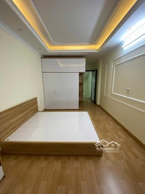 siêu hiếm! nhà cho thuê xuân thủy 54m2, 5t*9 phòng khéo kín, sát ga tàu điện, dòng tiền tốt, sổ đẹp