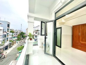 phòng mới xây bancol siêu thoáng mát, nội thất cơ bản lê ngã cạnh đh văn hiến