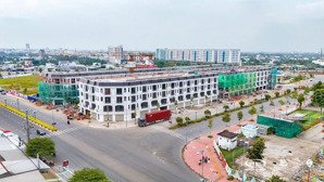 bán nhà phố trung tâm thương mại aeon ngay quảng trường mỹ tho