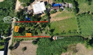 600m2 có 300m2 đất ở giá 3,9 tỷ, vuông vắn, view núi , đất cao thoáng