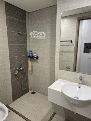 cần bán căn hộ 2 ngủ 2wc, 63m2 tại vinhomes ocean park 1 gia lâm - tòa s1.10 tầng 17. full nội thất