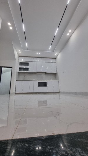 nhỉnh 6tỷ- p.triều khúc- 4tầng- 1tum mới tinh- 28m2- ngõ thông- nông- ba gác phi nhà - cách phố 35m