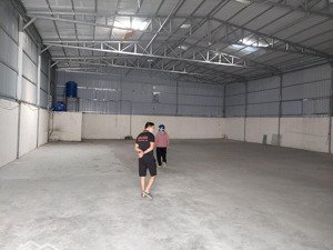 cho thuê nhà xưởng 400m2 và 800m2 tại phường thới an