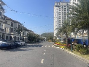 bán gấp đất tmdv xây khách sạn 4200m2, tổng mặt tiền 200m. trung tâm bãi cháy. giá mềm nhất.