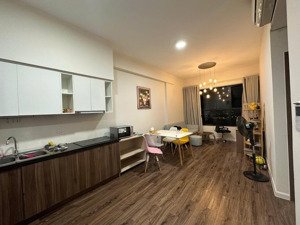 cần bán căn 2pn 2wc có sổ hồng, mizuki park