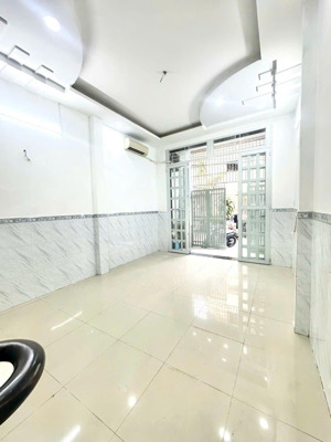 nhà an dương vương hẻm 6m gần bà hom và tân hòa đông quận 6.nhà 3 tầng.4mx14m.chỉ 6.6 tỷ còn tl.