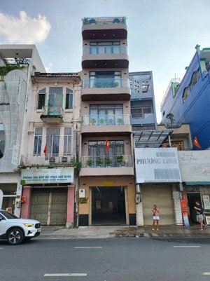 chính chủ cho thuê mb mặt tiền đường trần hưng đạo, p. chợ lớn, q.5, giá: 20-40tr/th & dt: 45-85m²