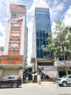 bán nhà góc 2 mặt tiền nguyễn văn cừ, p.nct, q 1 - 5,2x21m - 7 tầng - hđt: 120tr/th - giá 35 tỷ