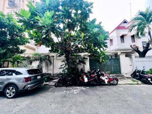 bán đất 2mt trước sau nguyễn văn hưởng, thảo điền