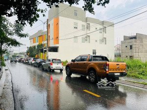 chủ cần bán lô đất 2tỷ628 mt hồ tri tân 38m, ngay cổng chào long hải kế bên trường mầm non quốc tế