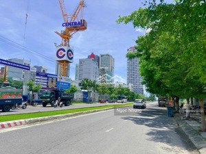 giảm cực số 1 tỷ đồng bán nhanh lô đất - 2 mặt tiền phó đức chính rộng 6m view biển mỹ khê